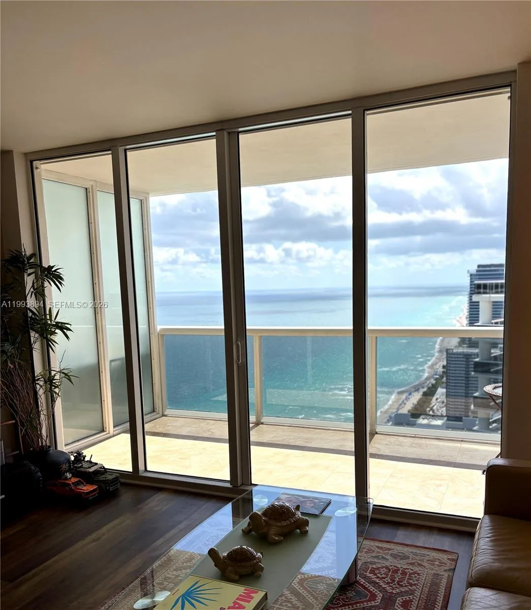 1830 S Ocean Dr # 4505, Hallandale Beach, FL 33009 photo 3