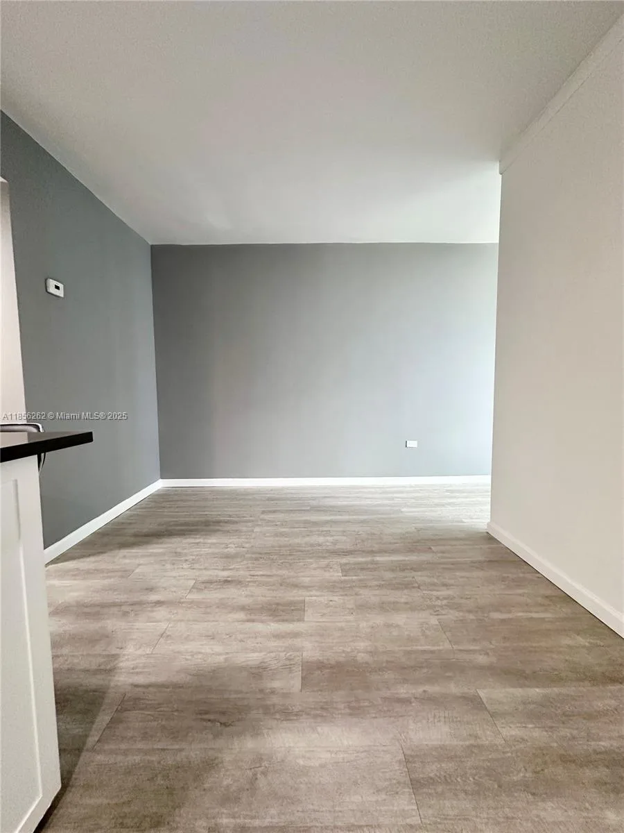 999 Brickell Bay Dr # 709, Miami, FL 33131 photo 12