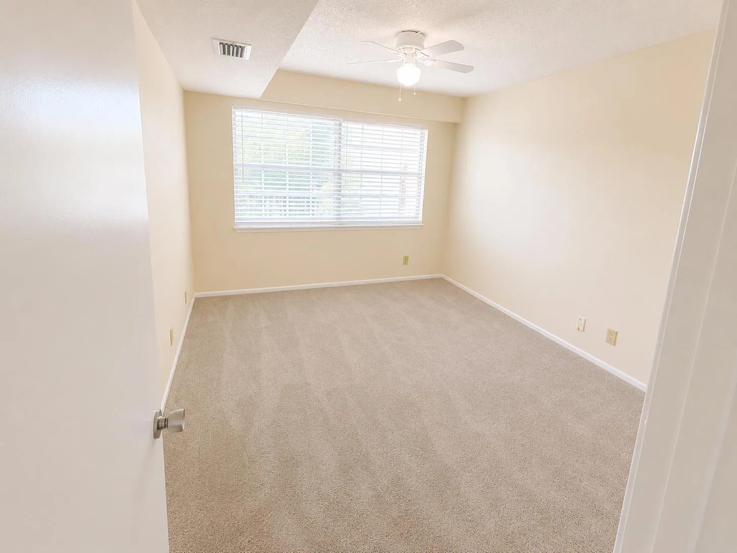 3520 Oaks Way # 402, Pompano Beach, FL 33069 photo 10