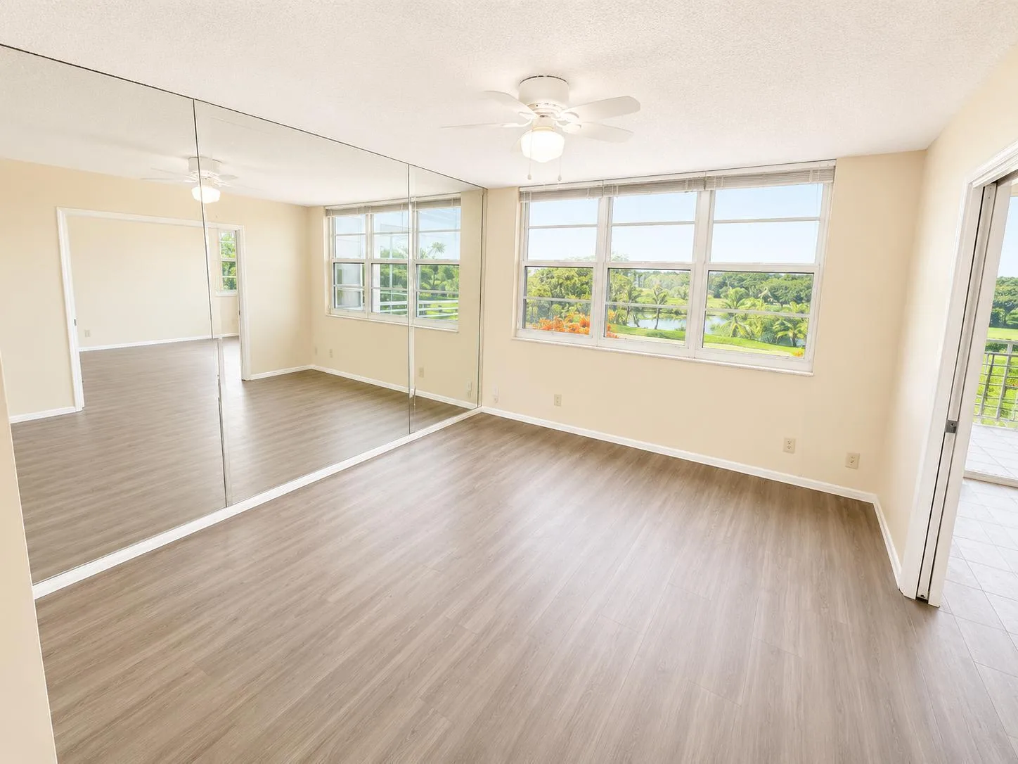 3520 Oaks Way # 402, Pompano Beach, FL 33069 photo 7