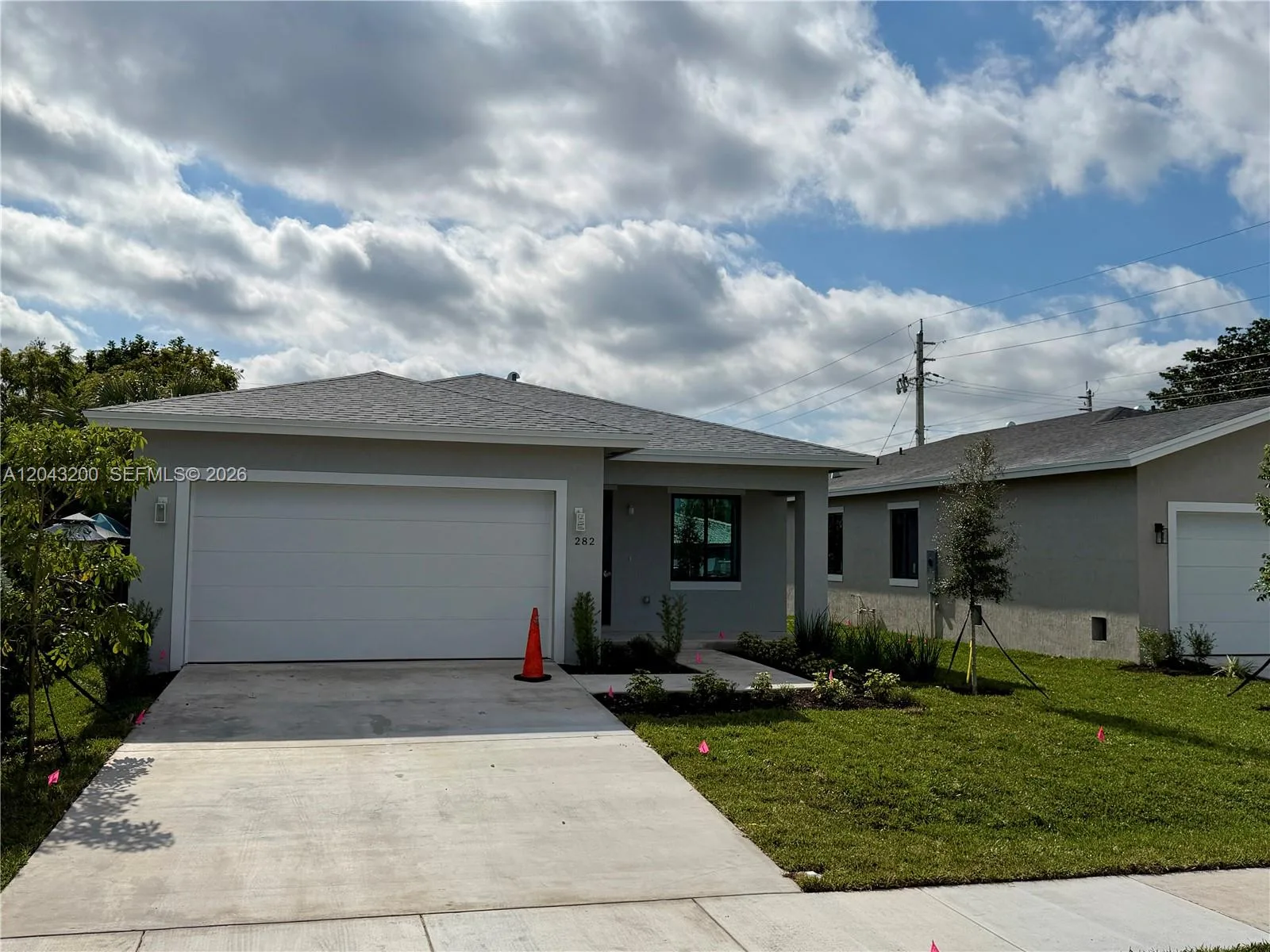 282 SW 2nd Ct, Deerfield Beach, FL 33441 photo 2