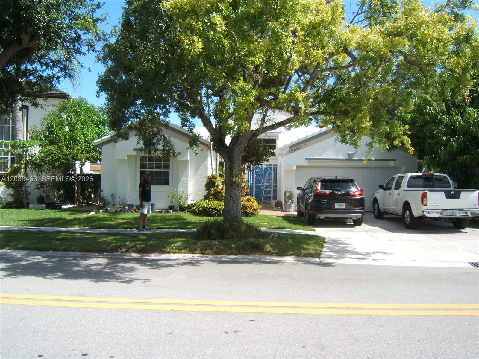 15640 SW 98th St, Miami, FL 33196