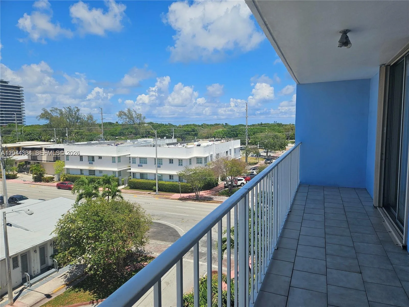 8340 Harding Ave # 504, Miami Beach, FL 33141 photo 4