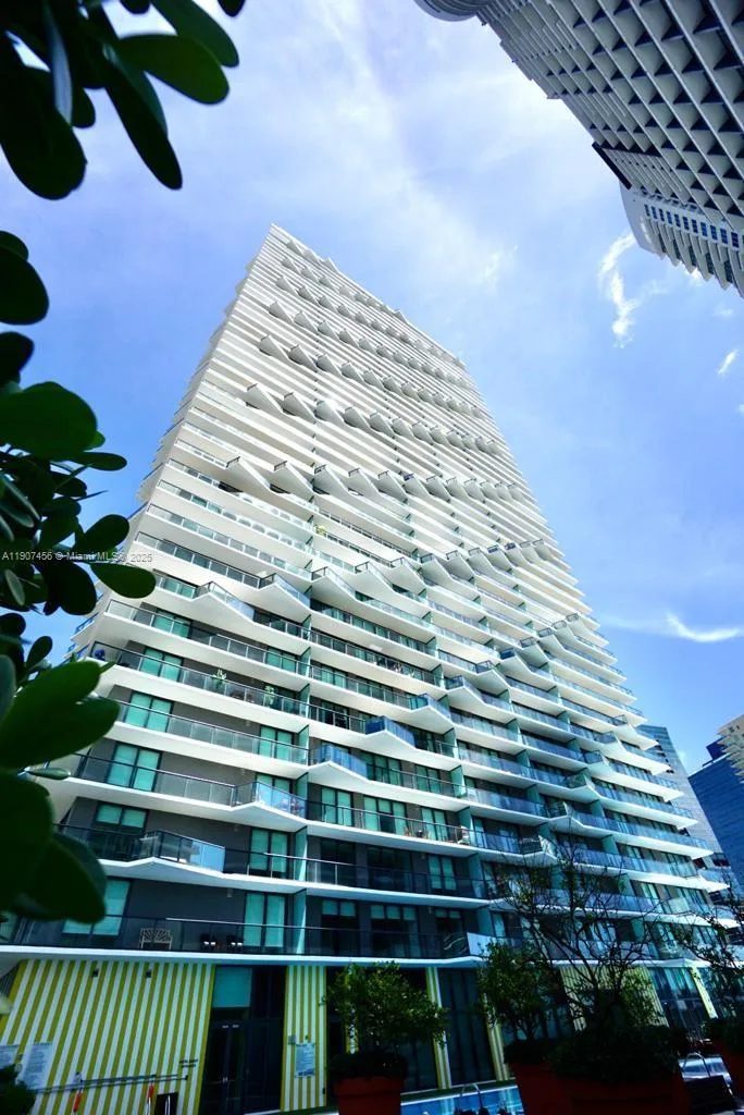 1300 S Miami Ave # 2005, Miami, FL 33130
