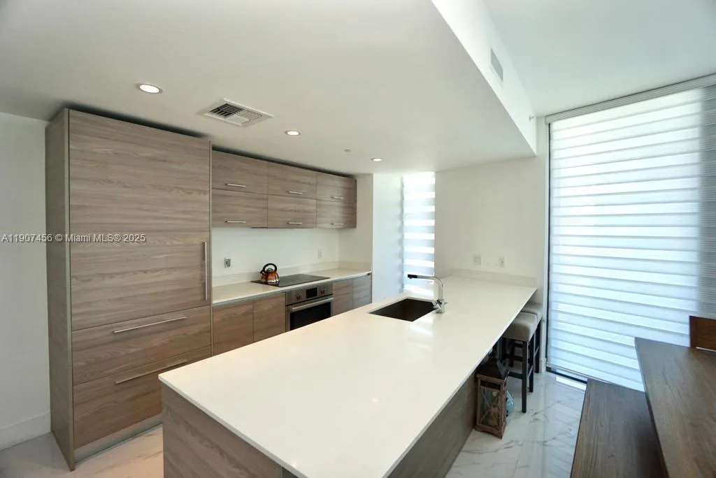 1300 S Miami Ave # 2005, Miami, FL 33130 photo 12