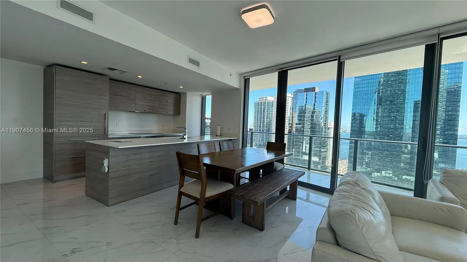1300 S Miami Ave # 2005, Miami, FL 33130 photo 13