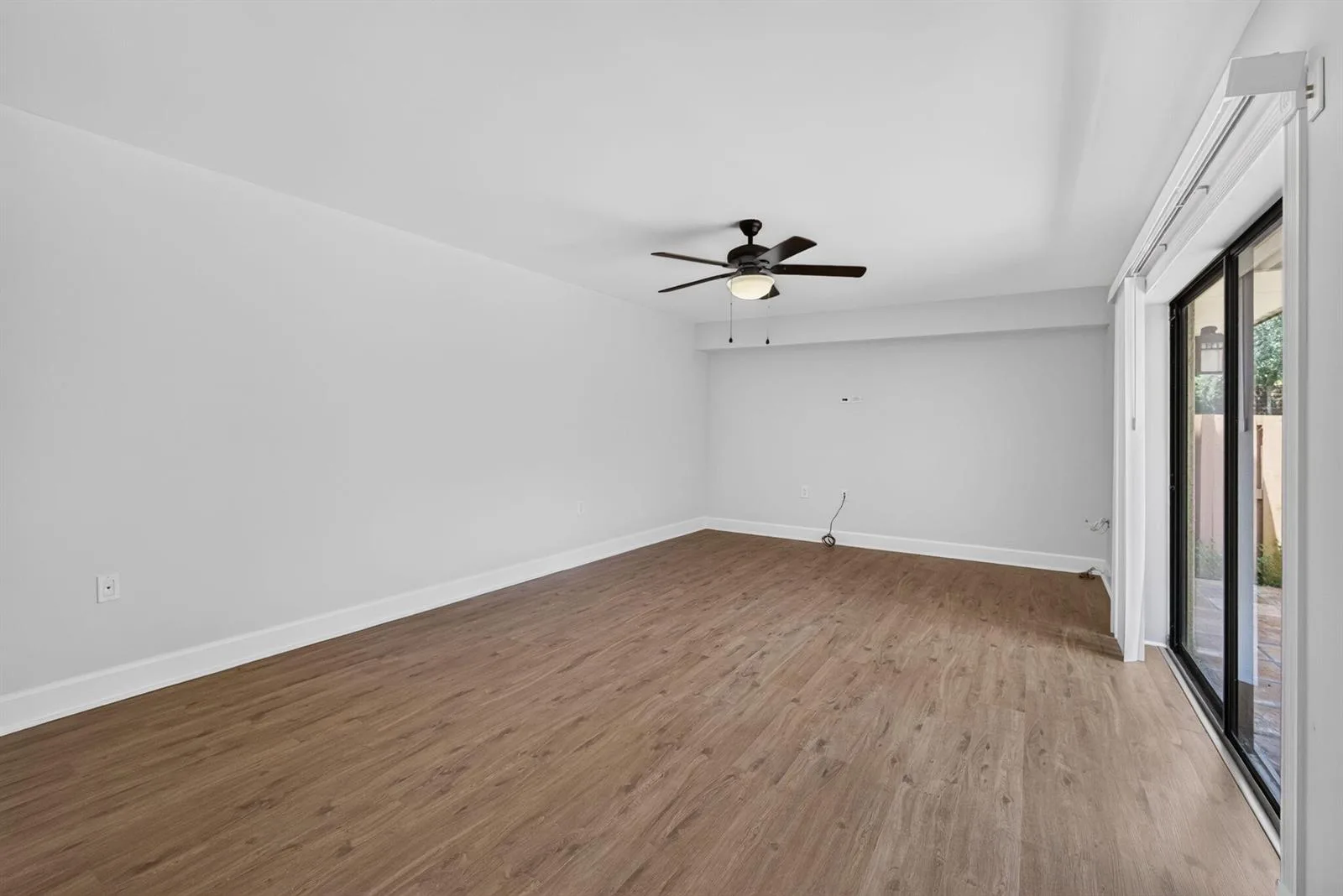 185 Charter Way, West Palm Beach, FL 33407 photo 9