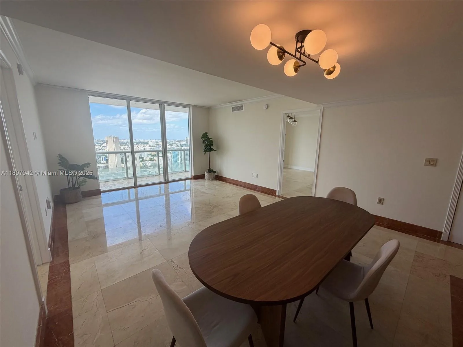50 Biscayne Blvd # 5211, Miami, FL 33132 photo 7