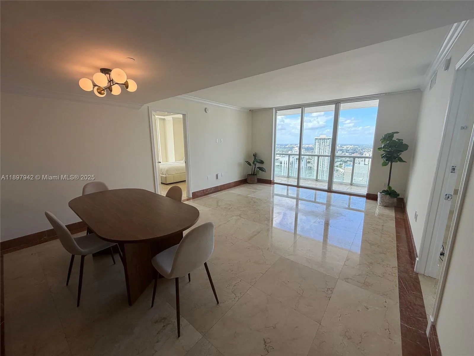 50 Biscayne Blvd # 5211, Miami, FL 33132 photo 8
