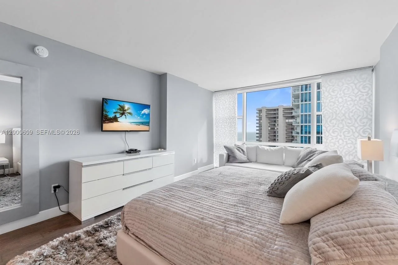 6801 Collins Ave # LPH10, Miami Beach, FL 33141 photo 7