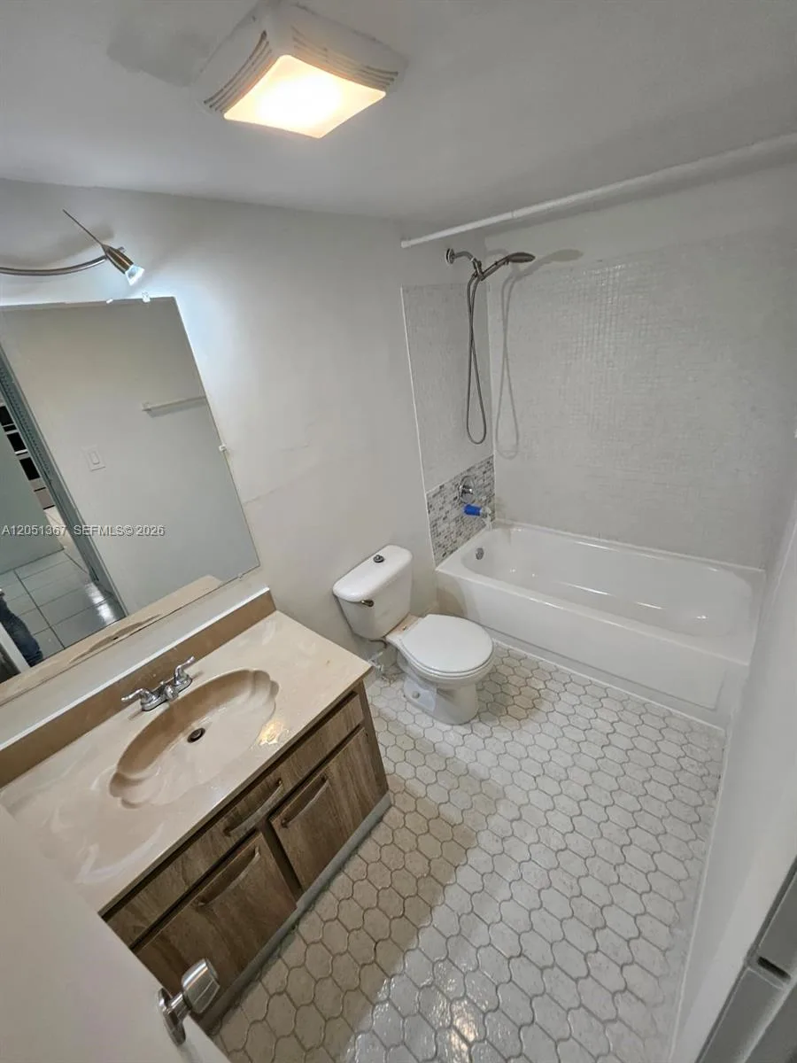 12035 NE 2nd Ave # A409, North Miami, FL 33161 photo 10