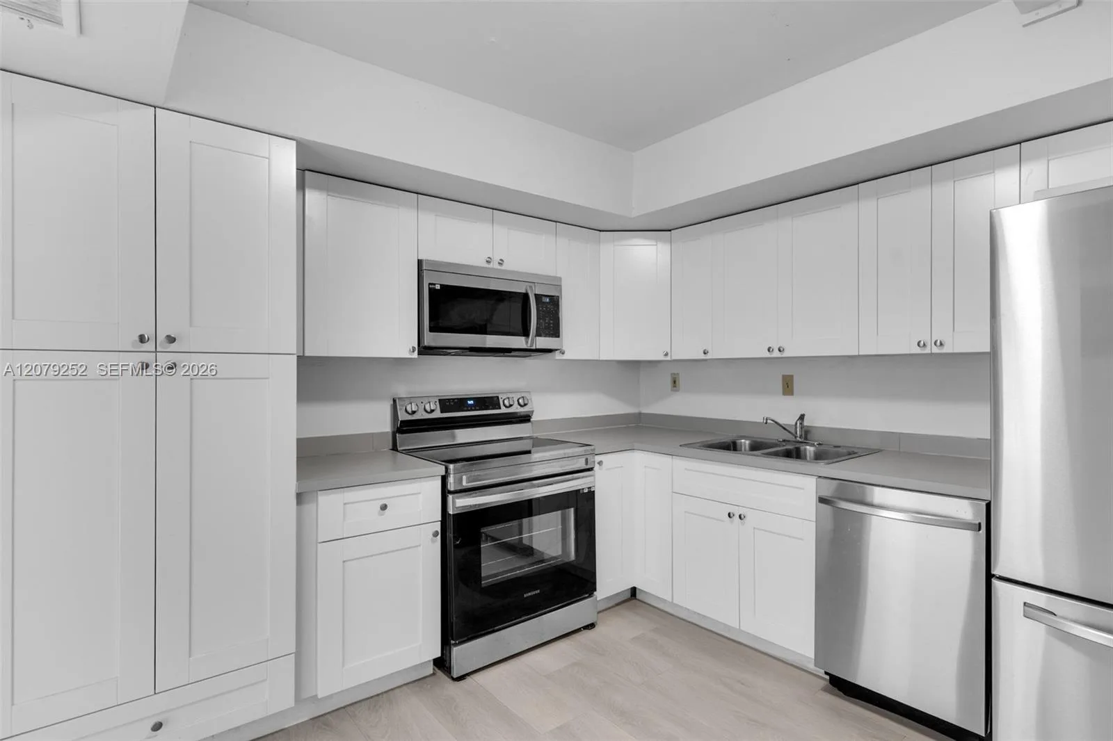 11930 N Bayshore Dr # 704, North Miami, FL 33181 photo 13