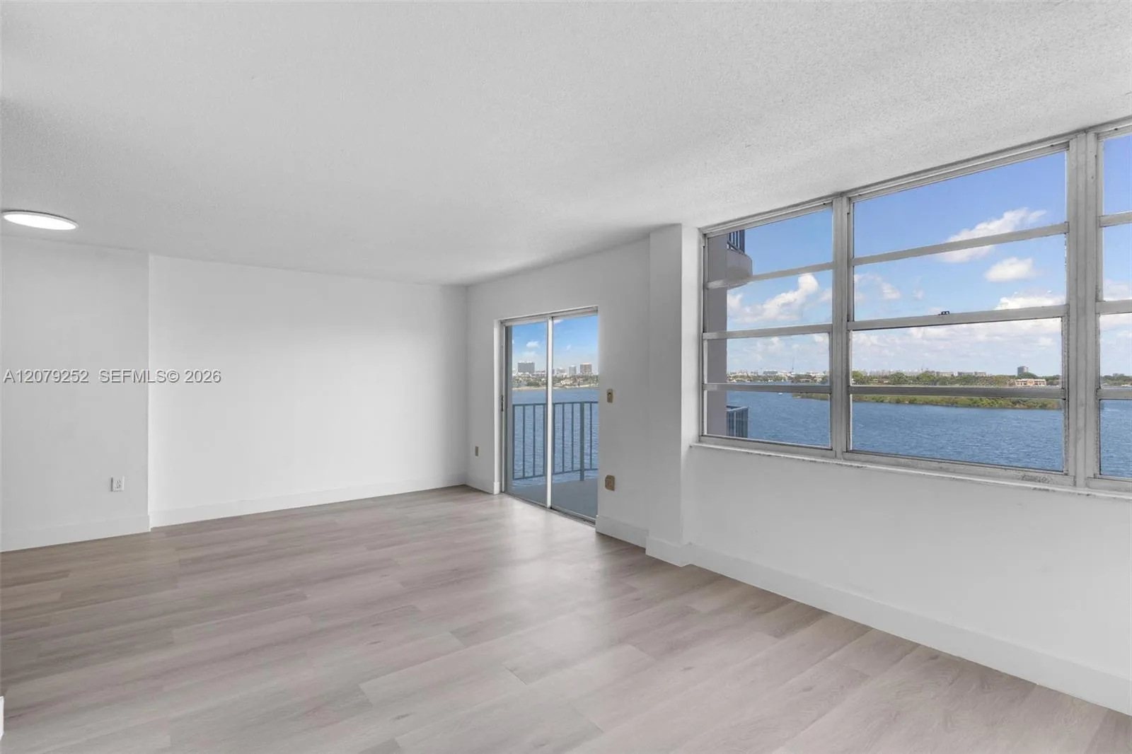 11930 N Bayshore Dr # 704, North Miami, FL 33181 photo 6