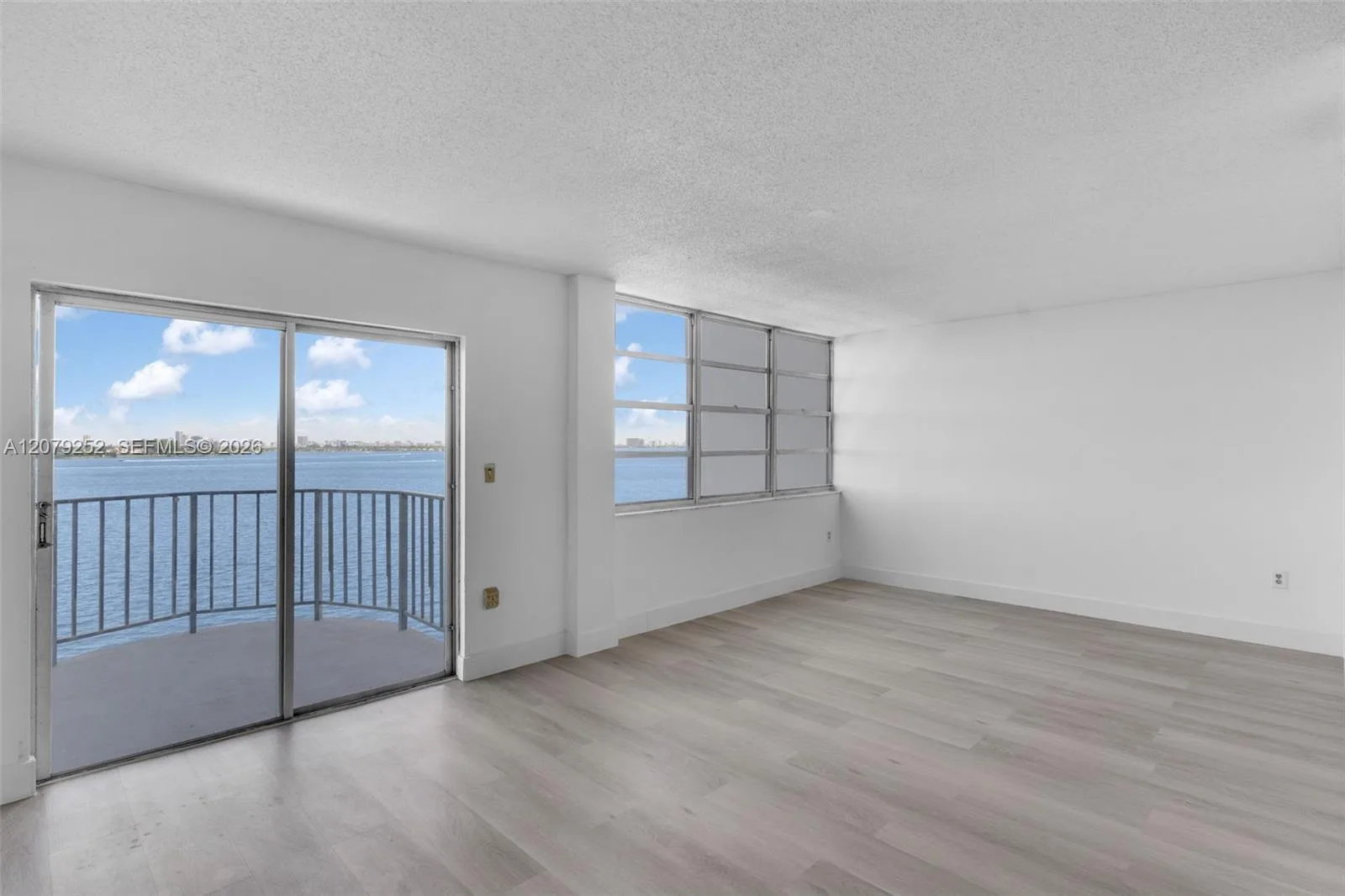 11930 N Bayshore Dr # 704, North Miami, FL 33181 photo 7