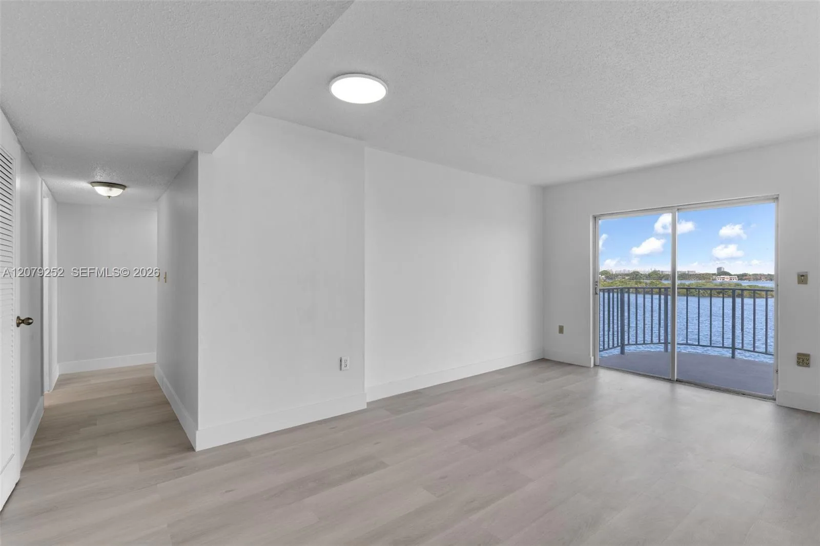 11930 N Bayshore Dr # 704, North Miami, FL 33181 photo 9