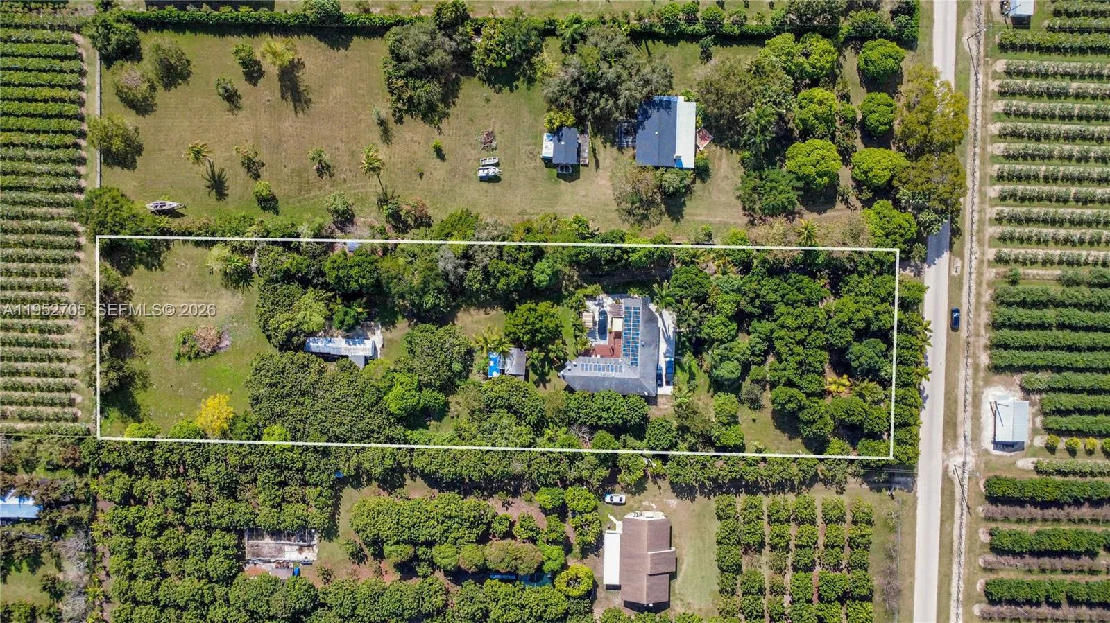 37225 SW 214th Ave, Homestead, FL 33034 photo 2