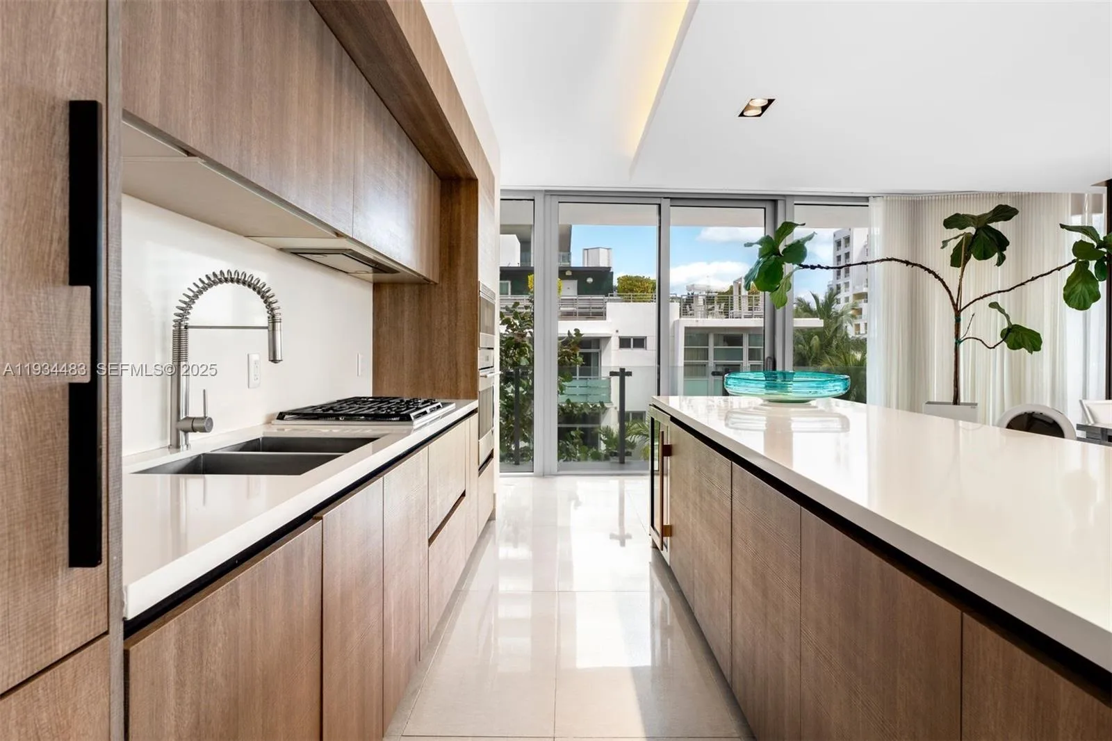 1 Collins Ave # 308, Miami Beach, FL 33139 photo 9