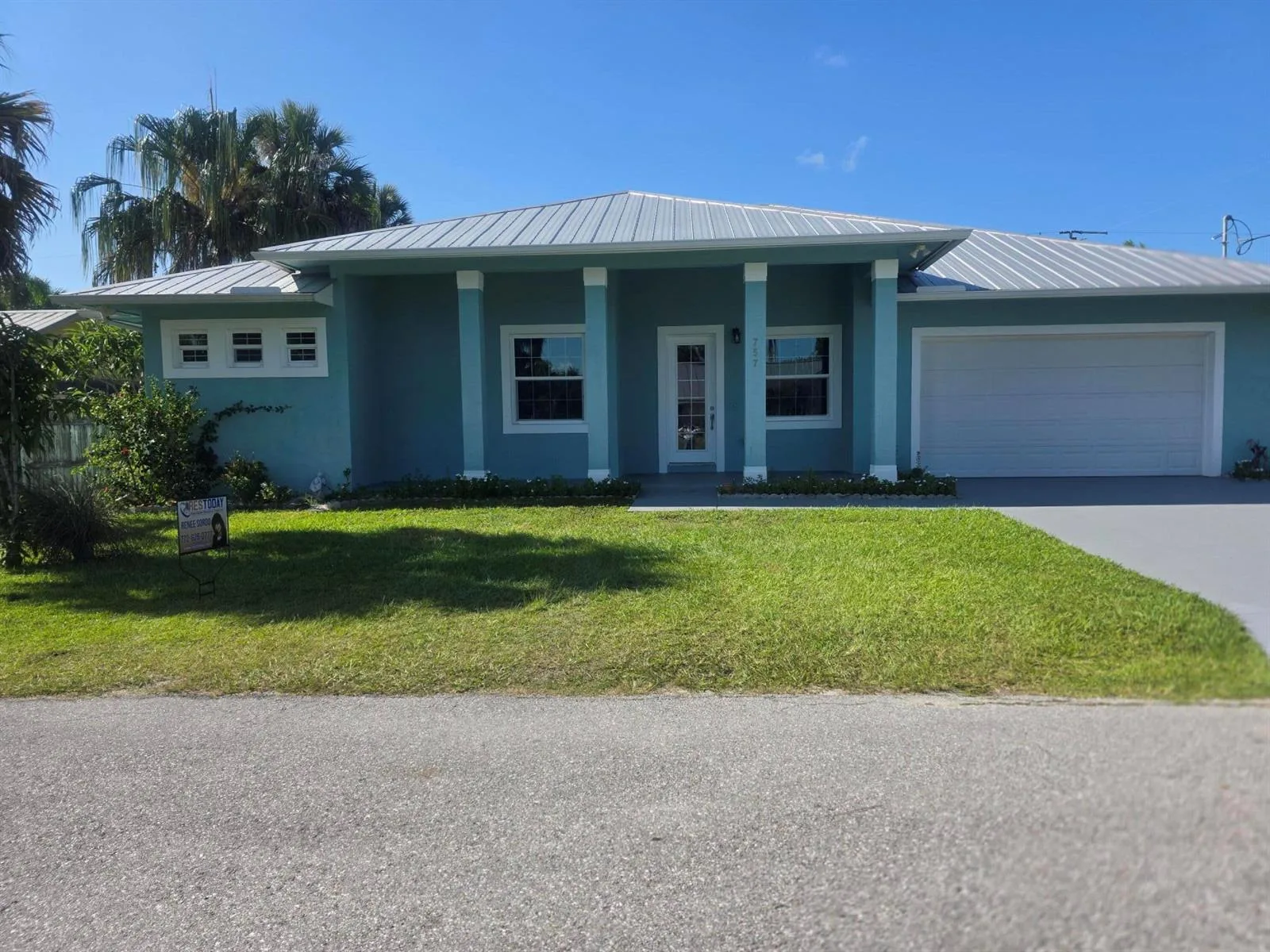 757 SW 36th Terrace, Palm City, FL 34990