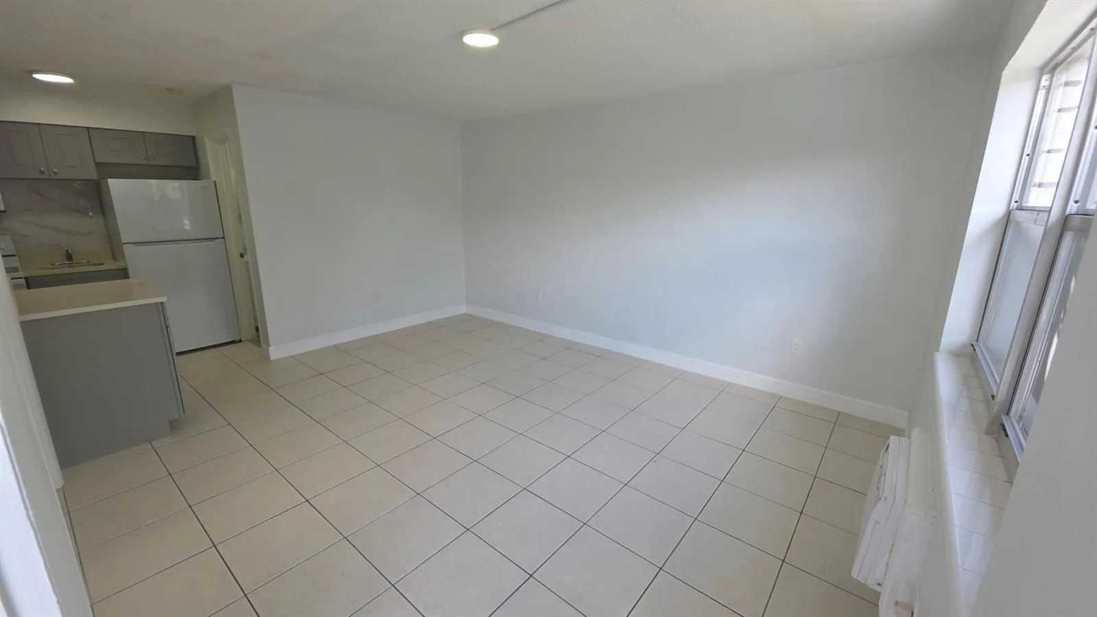7311 VENETIAN Street # 6, Miramar, FL 33023 photo 2