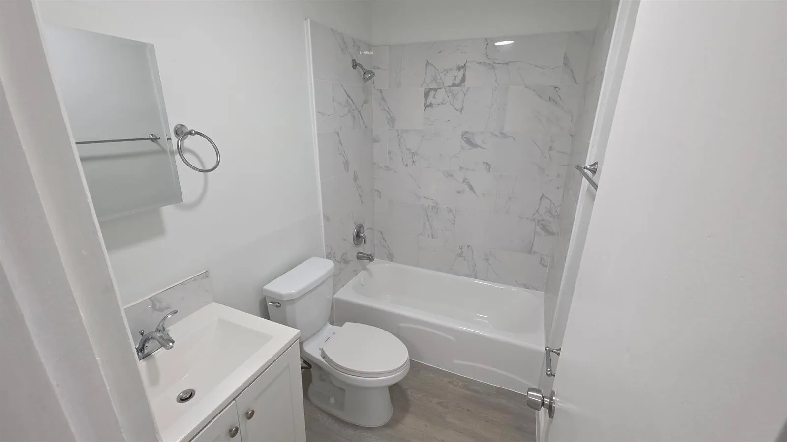7311 VENETIAN Street # 6, Miramar, FL 33023 photo 5