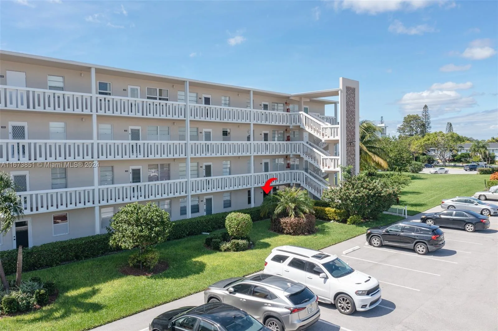 156 E Grantham  E # 156, Deerfield Beach, FL 33442 photo 6