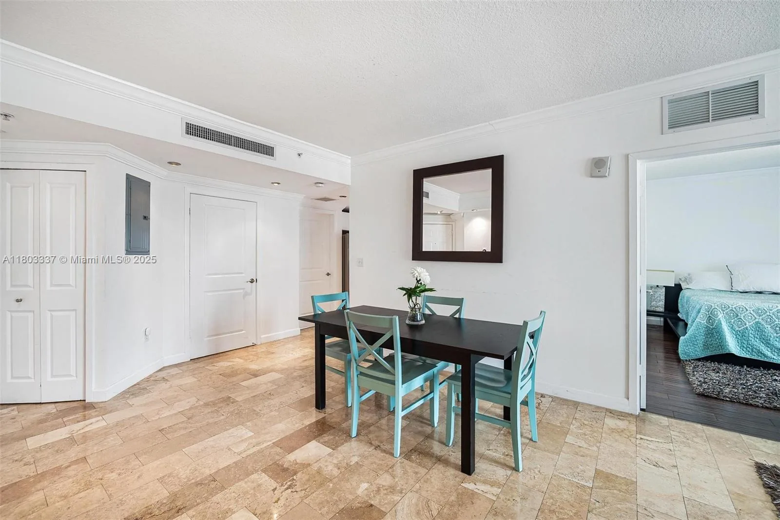 170 SE 14th St # 2805, Miami, FL 33131 photo 8