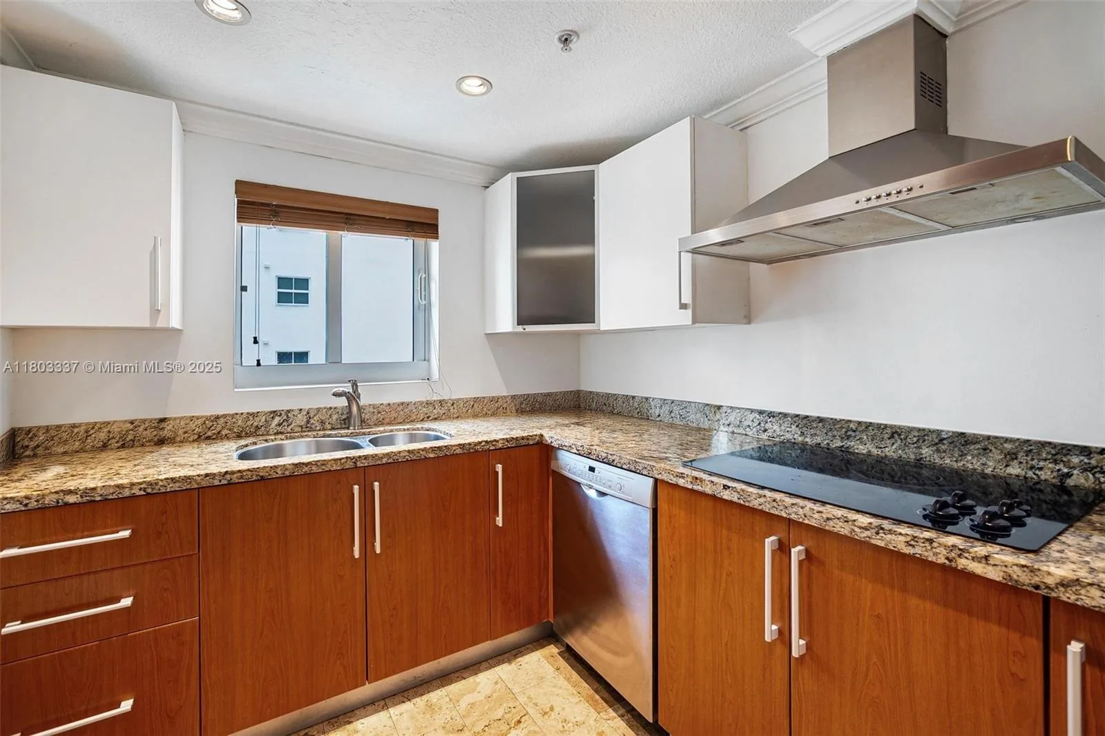 170 SE 14th St # 2805, Miami, FL 33131 photo 9