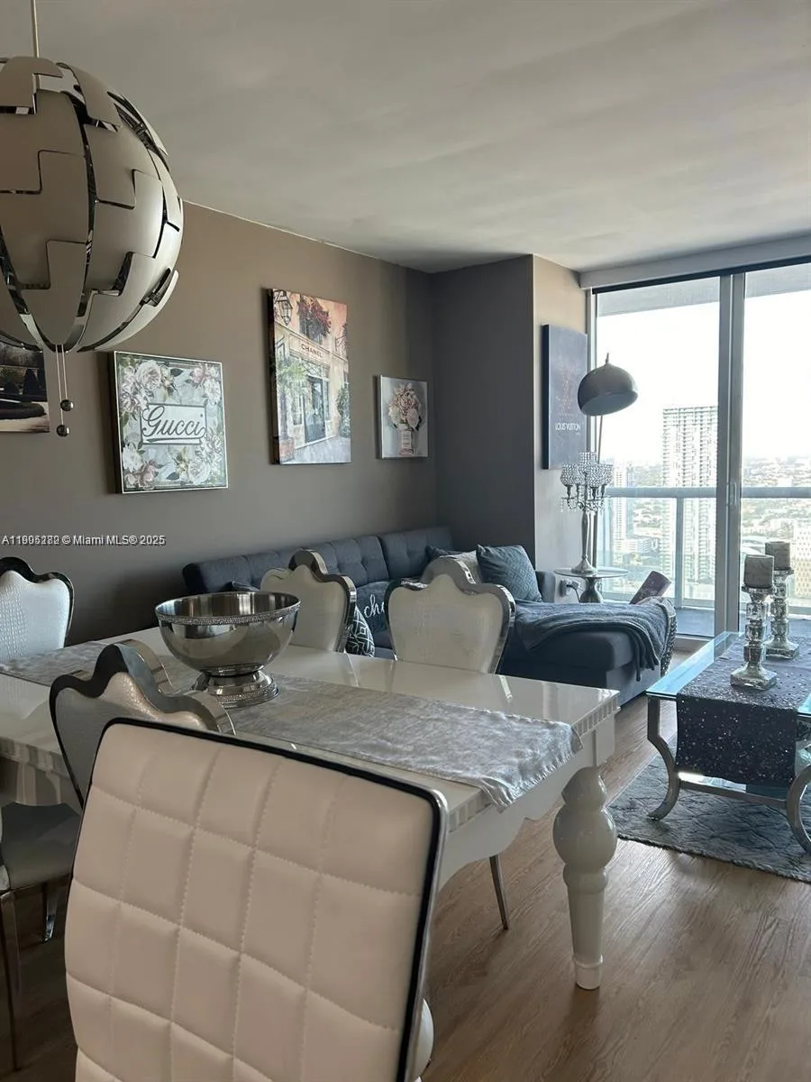 50 Biscayne Blvd # 4607, Miami, FL 33132 photo 10