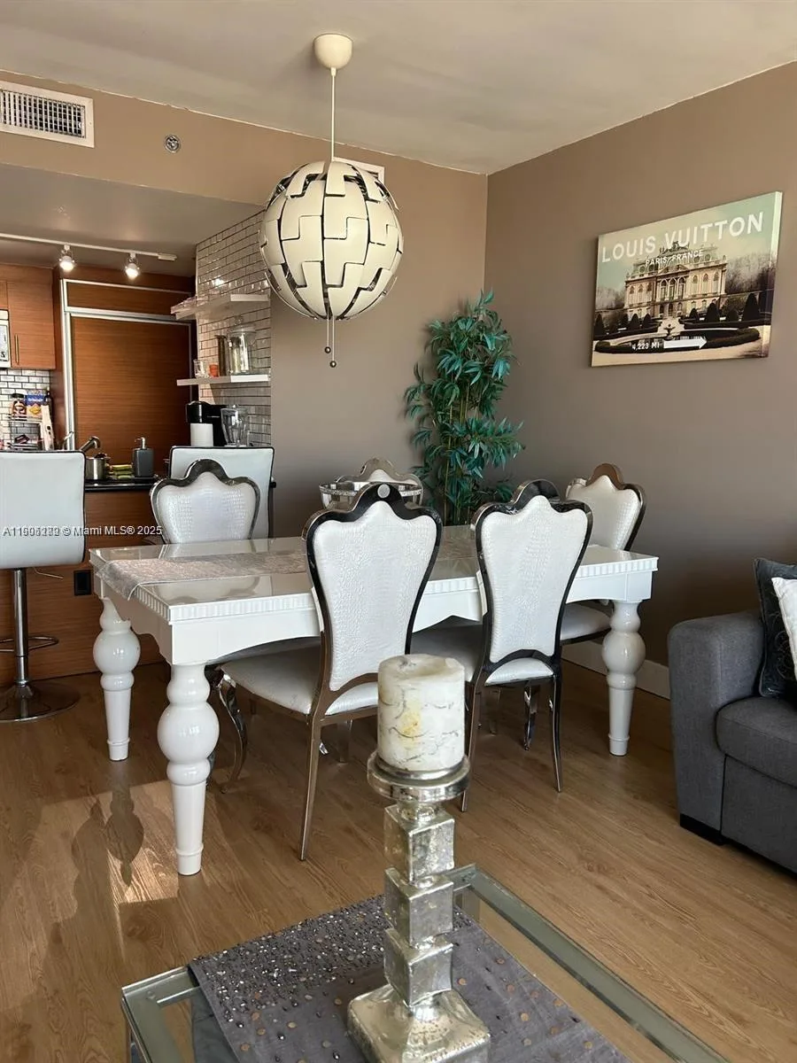50 Biscayne Blvd # 4607, Miami, FL 33132 photo 13