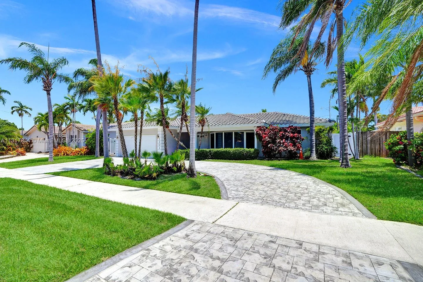 1301 Rodman St, Hollywood, FL 33019 photo 11