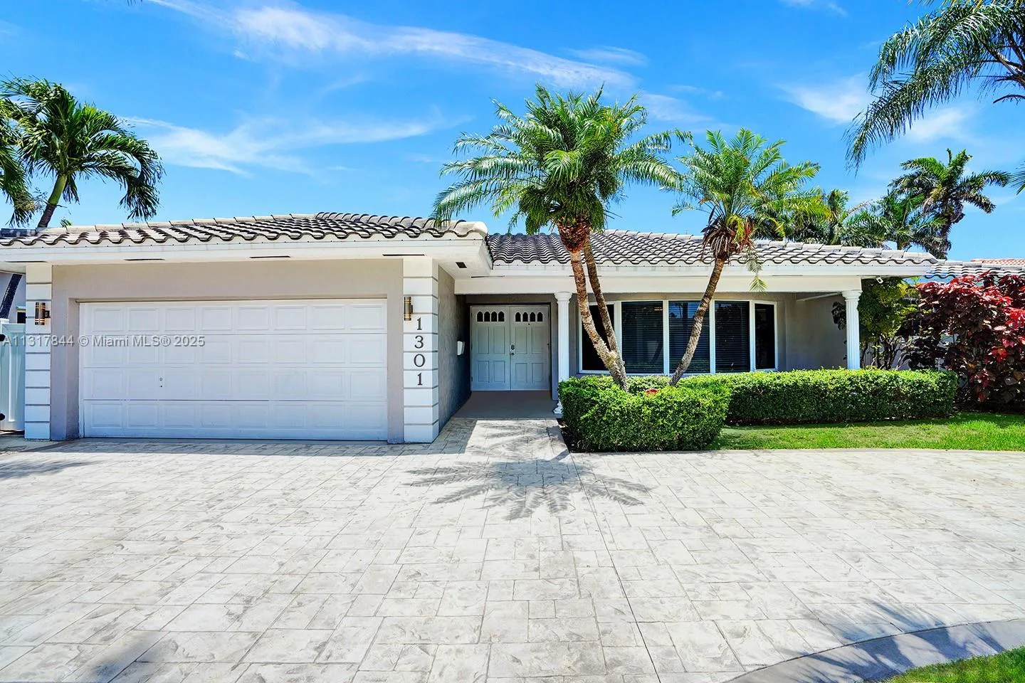 1301 Rodman St, Hollywood, FL 33019 photo 12