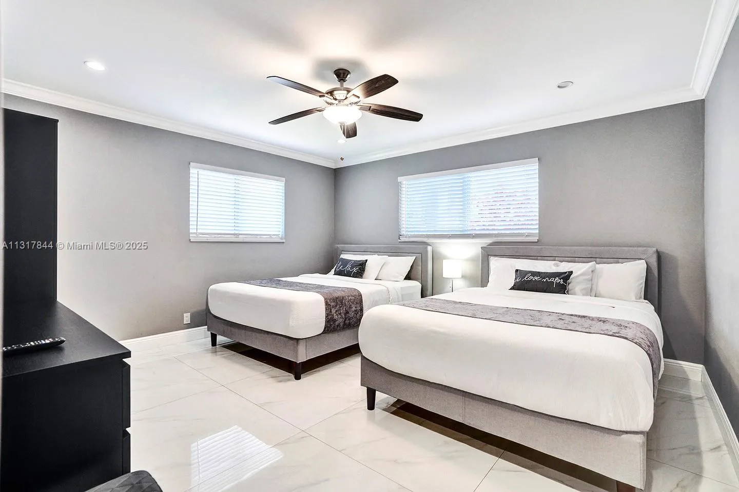 1301 Rodman St, Hollywood, FL 33019 photo 13