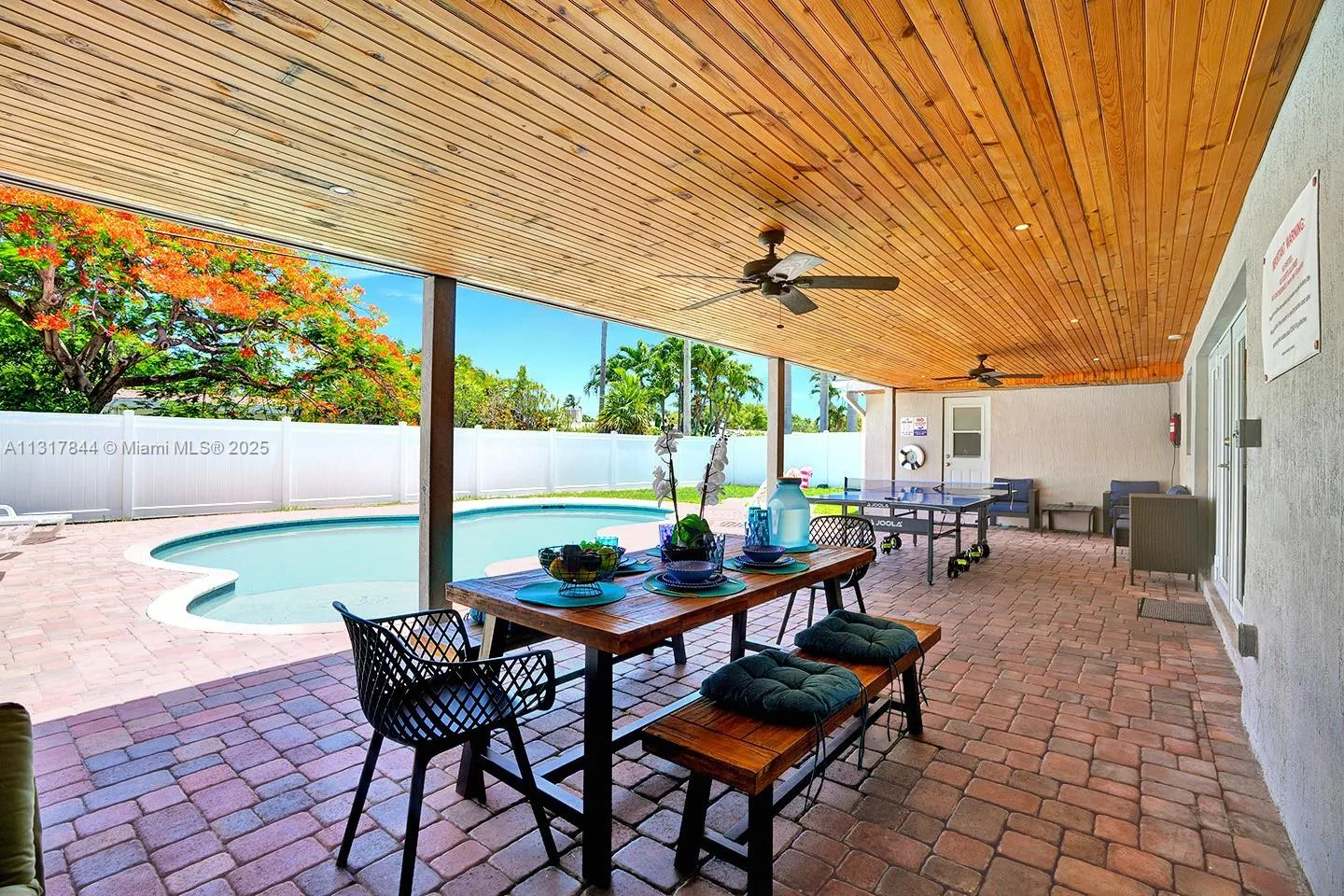1301 Rodman St, Hollywood, FL 33019 photo 6