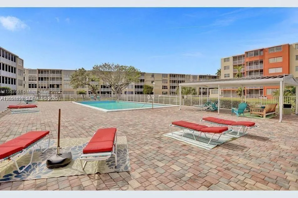 1710 NE 191st St # 103-3, Miami, FL 33179 photo 5