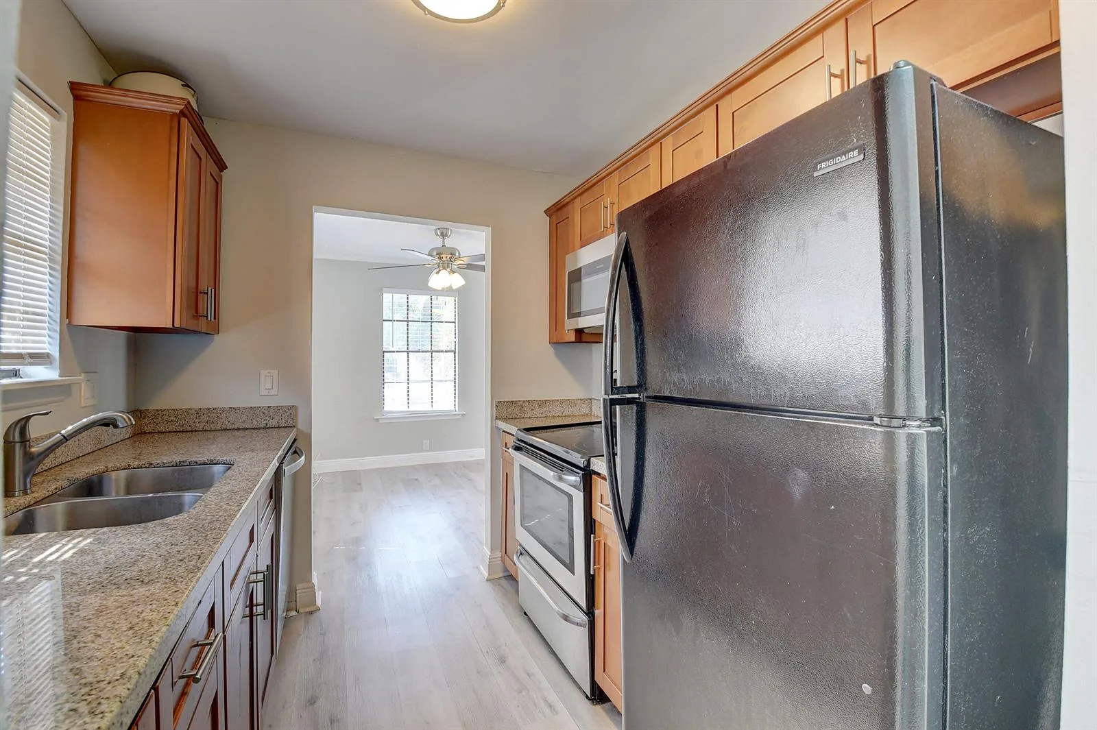 237 SW 11th Avenue, Delray Beach, FL 33444 photo 11