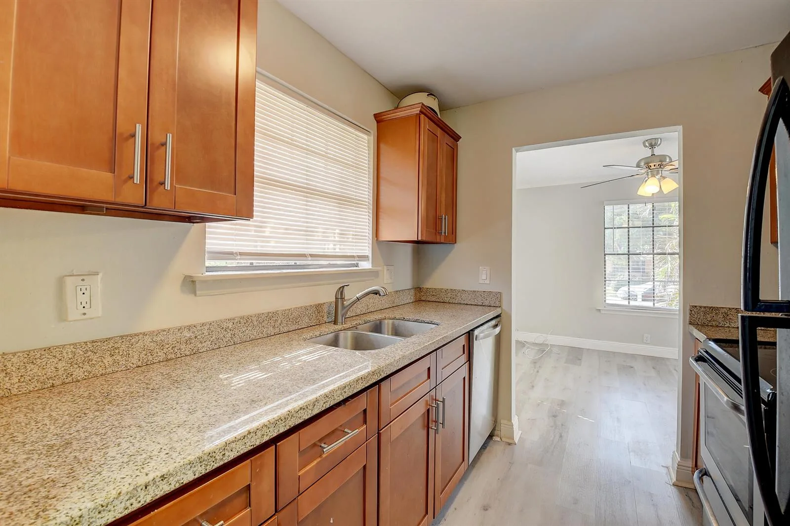 237 SW 11th Avenue, Delray Beach, FL 33444 photo 13
