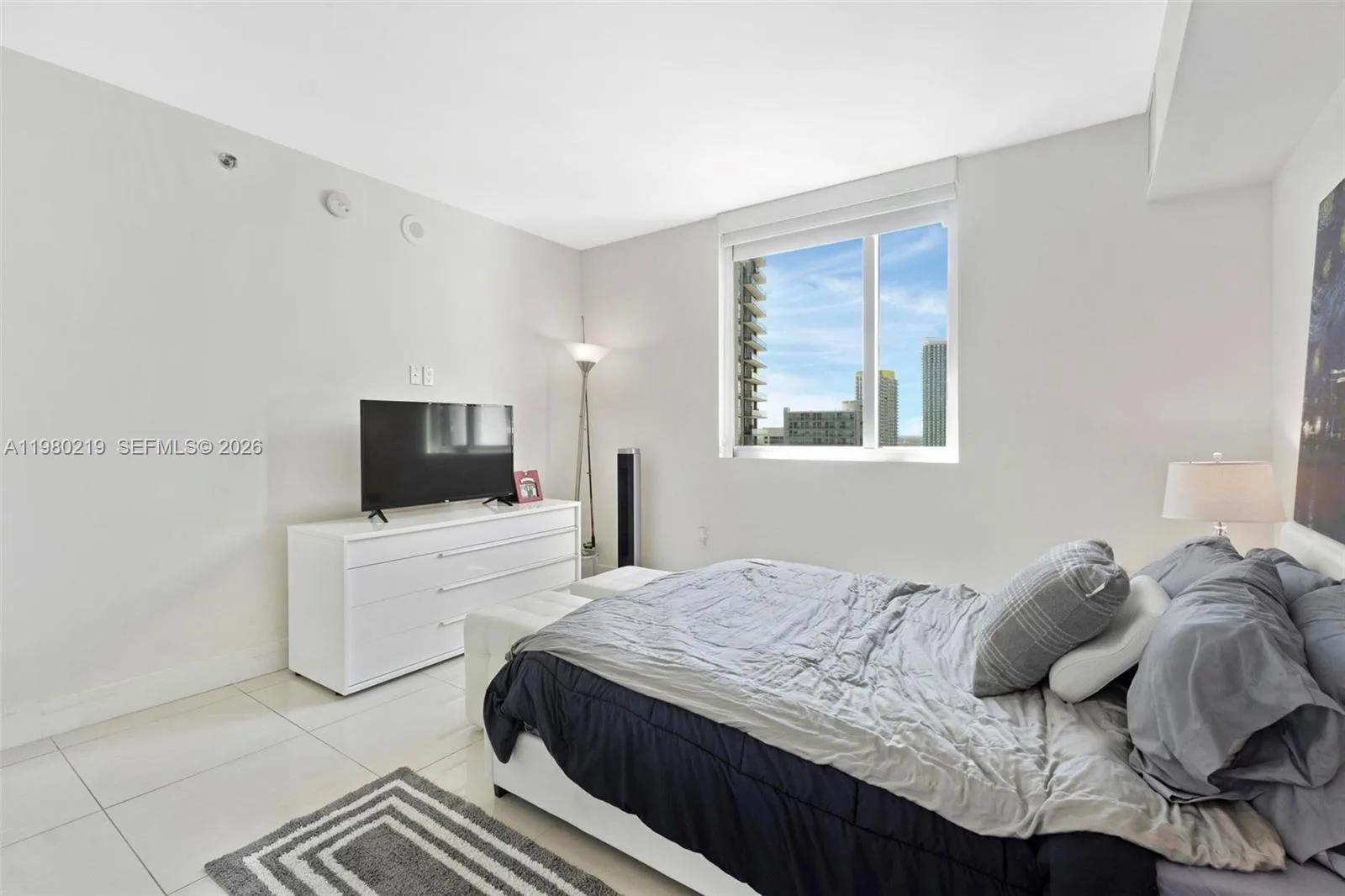 55 SE 6th St # 3102, Miami, FL 33131 photo 10