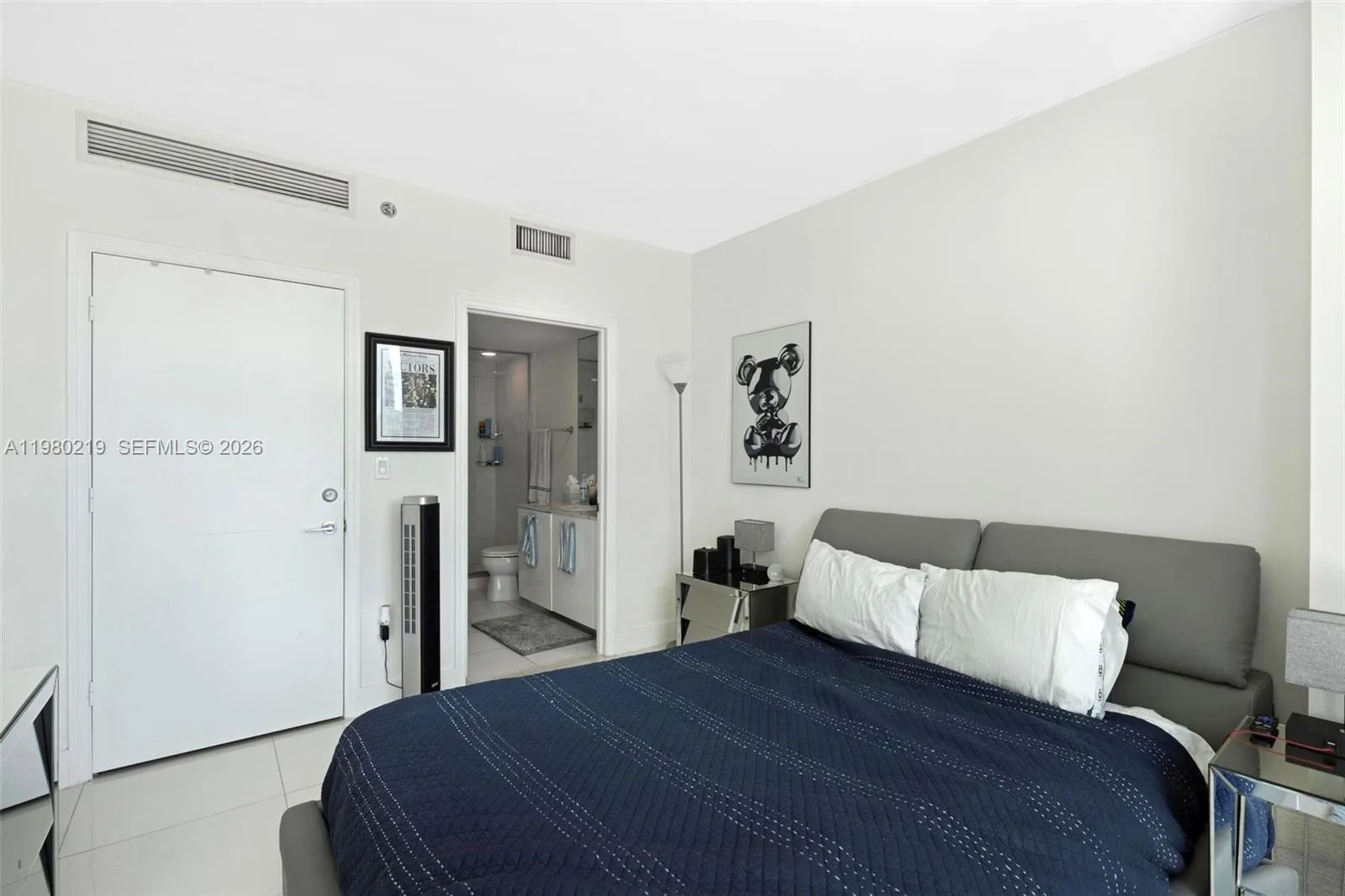 55 SE 6th St # 3102, Miami, FL 33131 photo 11