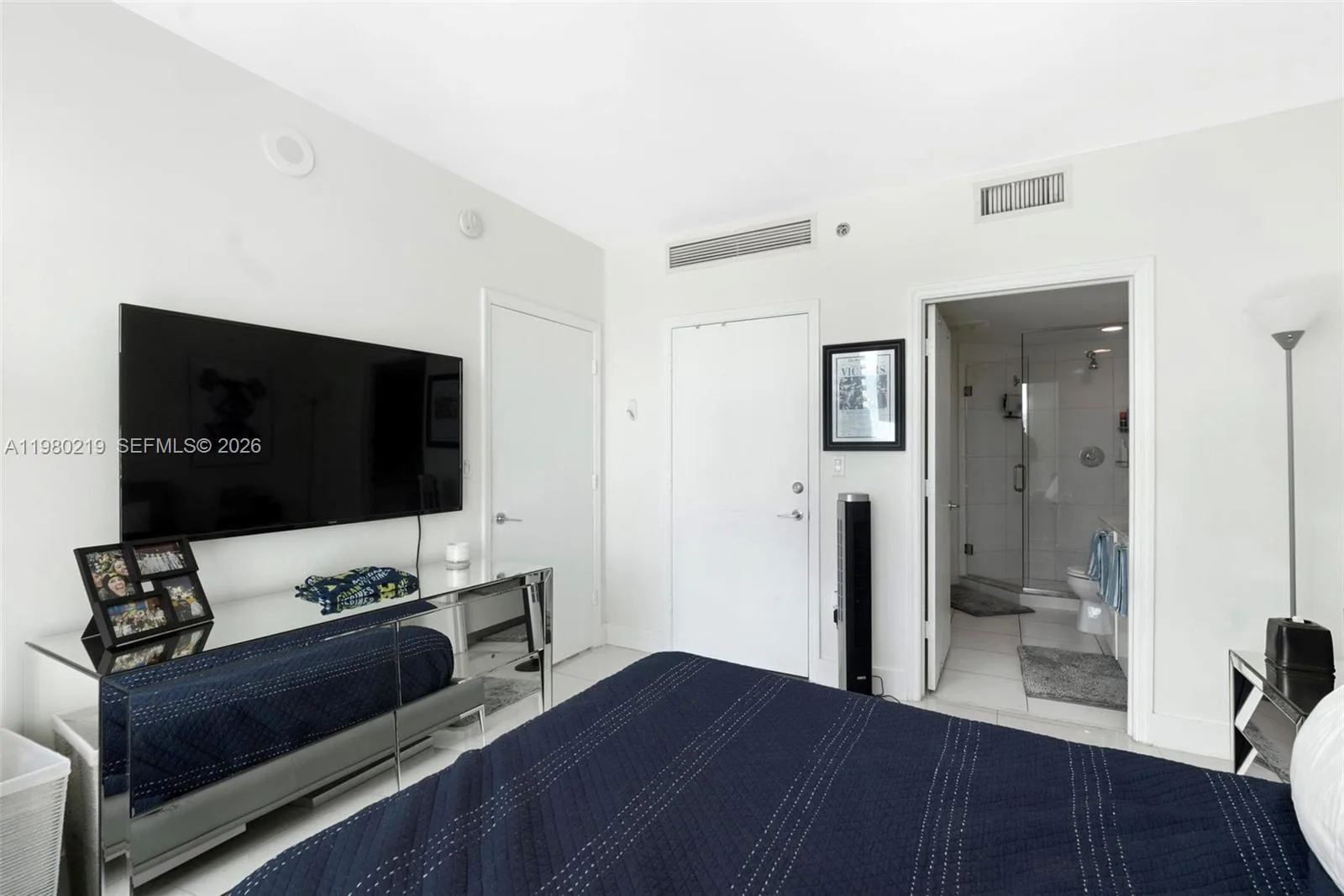 55 SE 6th St # 3102, Miami, FL 33131 photo 12