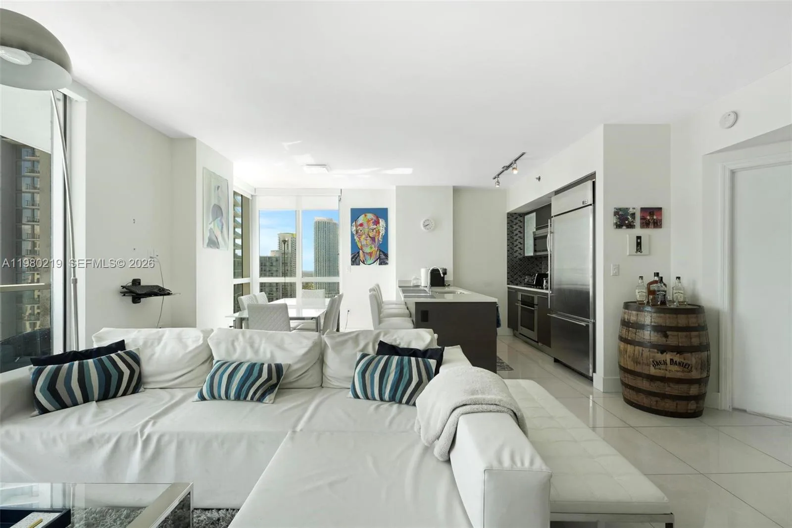 55 SE 6th St # 3102, Miami, FL 33131 photo 3