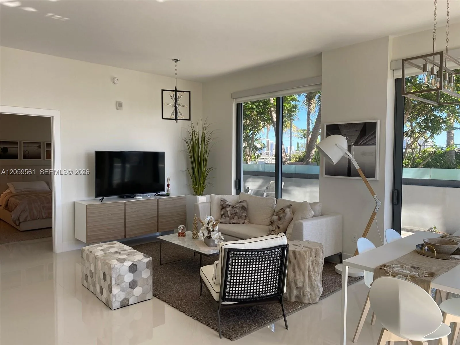 2960 NE 207th St # 517, Aventura, FL 33180 photo 2
