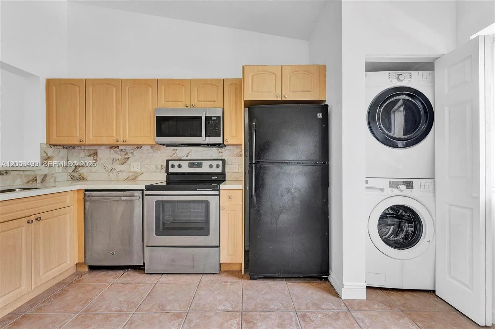 7851 NW 6th St # 205B, Pembroke Pines, FL 33024 photo 11