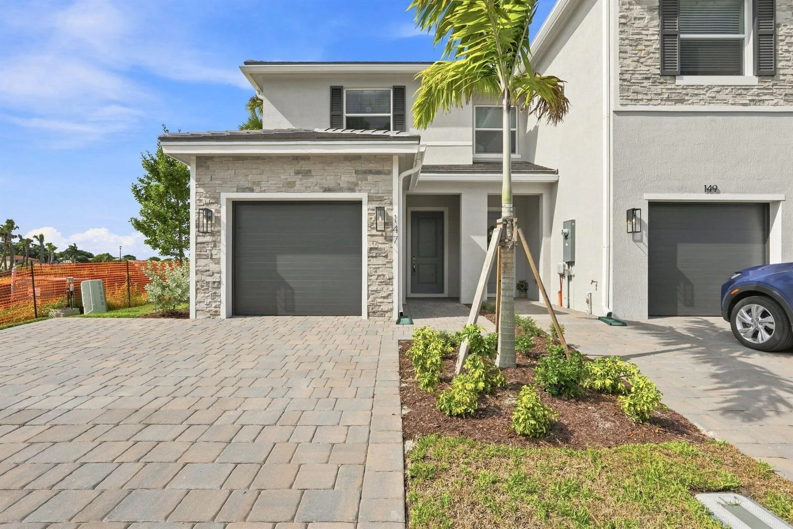 147 LAKESIDE LANDING Court, Royal Palm Beach, FL 33411
