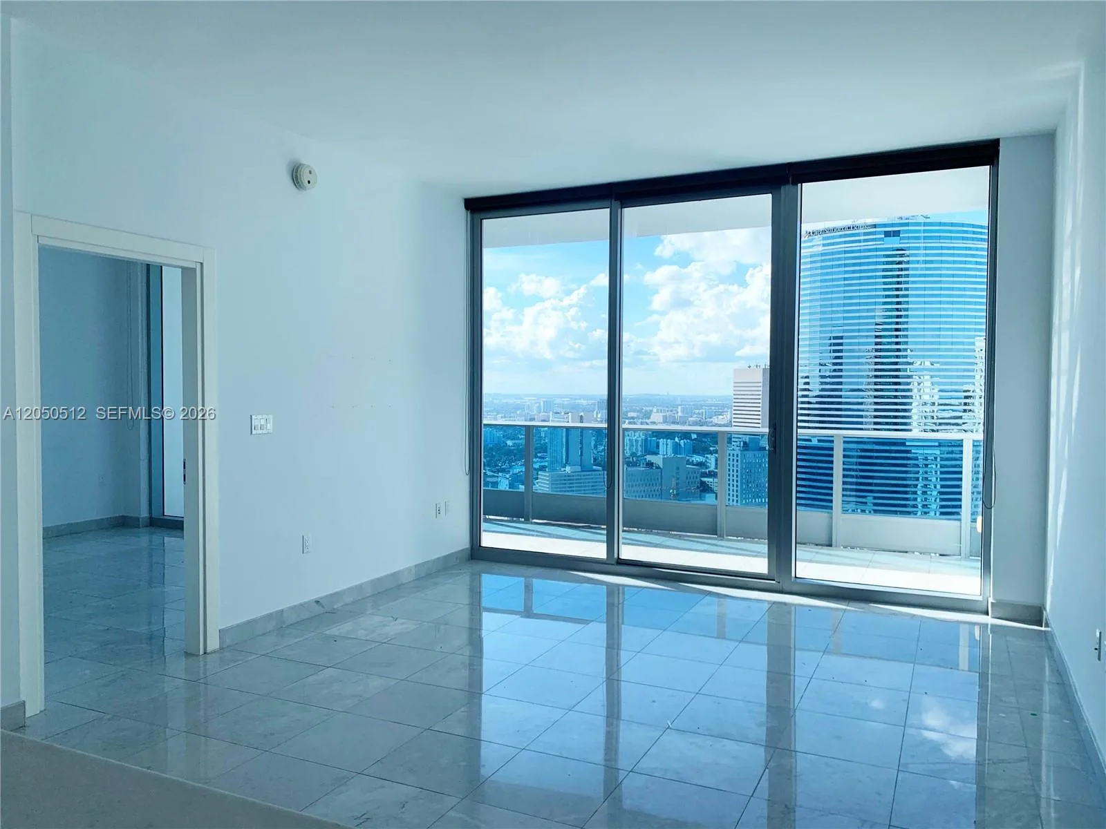 200 Biscayne Boulevard Way # 4412, Miami, FL 33131 photo 7