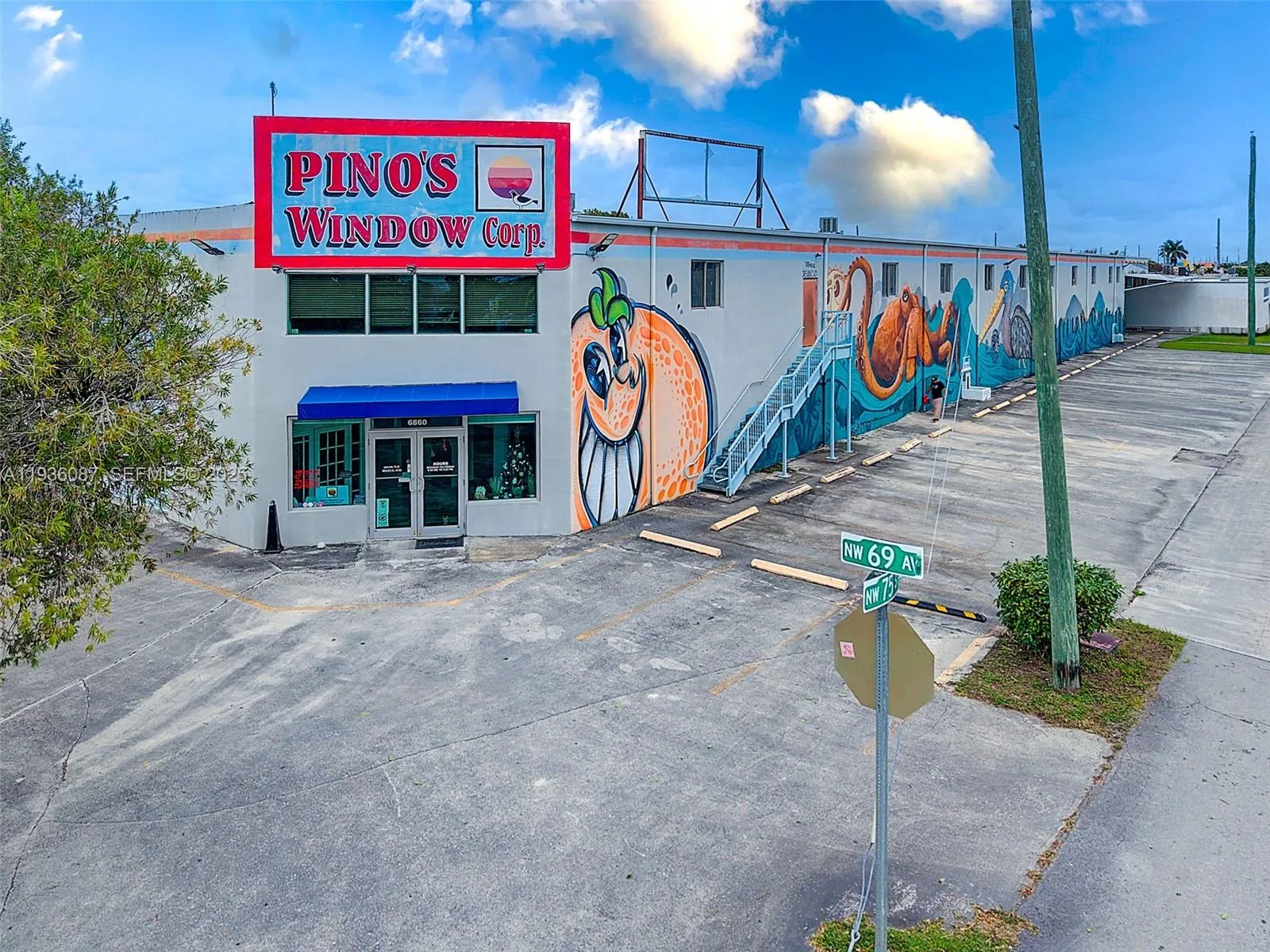 6860 NW 75th St, Medley, FL 33166
