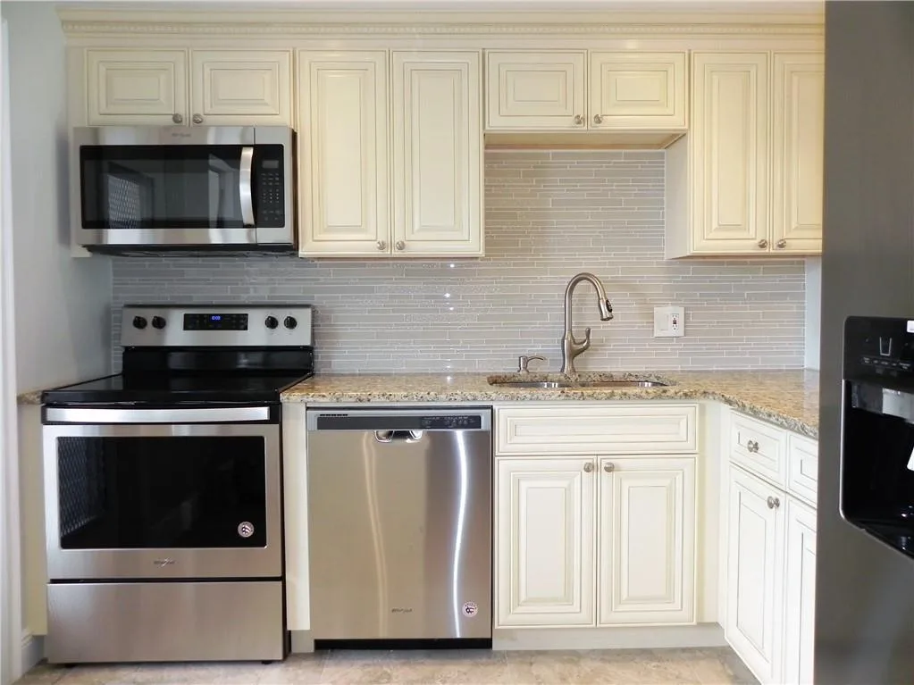 4650 Washington Street # 207, Hollywood, FL 33021 photo 2