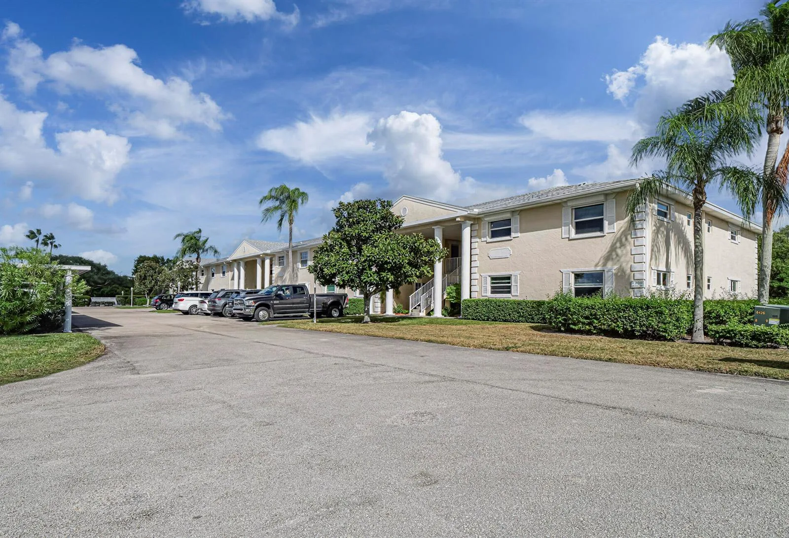 700 Lake Orchid Circle # 209, Vero Beach, FL 32962