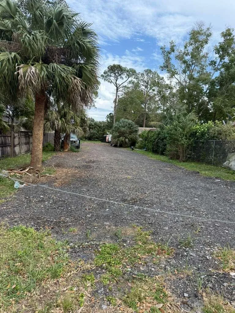 3630 S Haverhill Road, FL 33463 photo 9