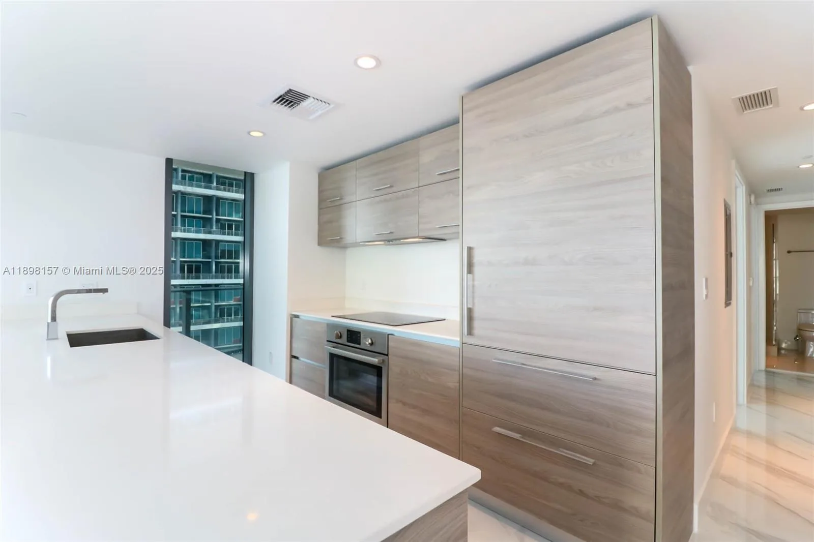 1300 S miami # 2706, Miami, FL 33130 photo 10