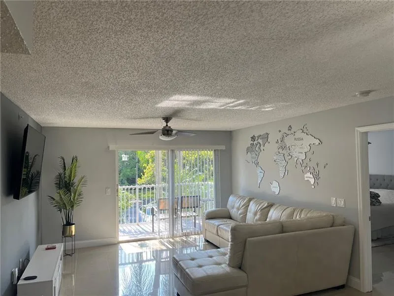 5051 WILES Road # 207, Coconut Creek, FL 33073